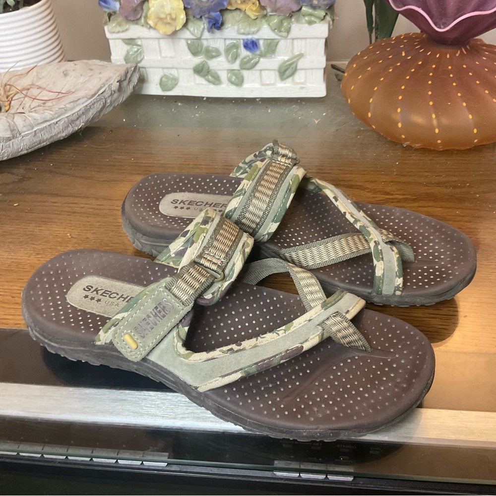 SKECHERS WOMENS REGGAE RASTA SPORT SANDALS SZ 8